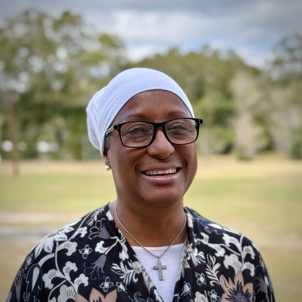 Joan Taylor (PE Teacher, Teacher's Aide) - Square Teacher Portrait